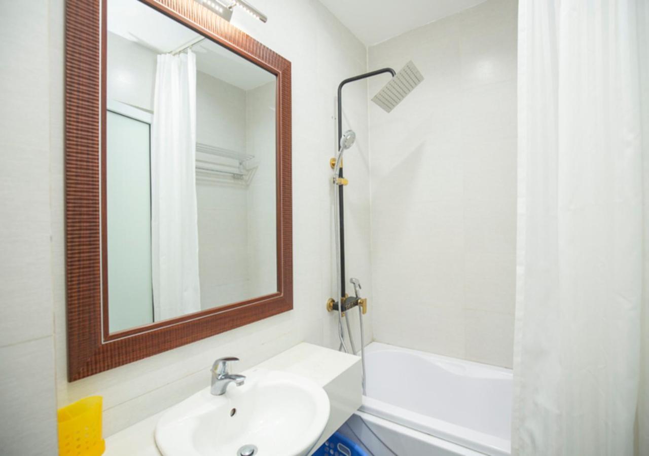 Sumitomo3- Luxury Apartment Hotel Near Lotte ハノイ市 エクステリア 写真